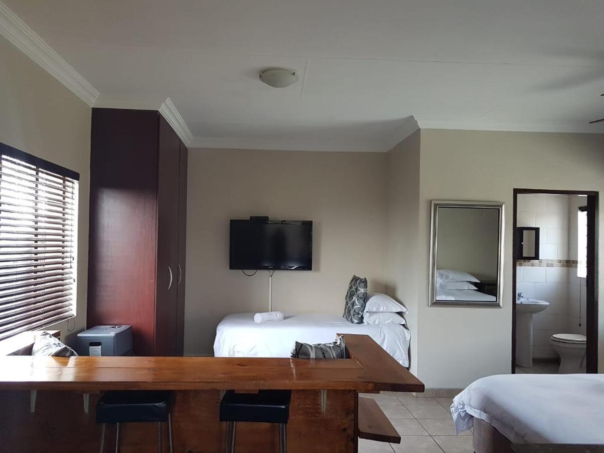 Private Apartments & Biz Stays Претория Экстерьер фото