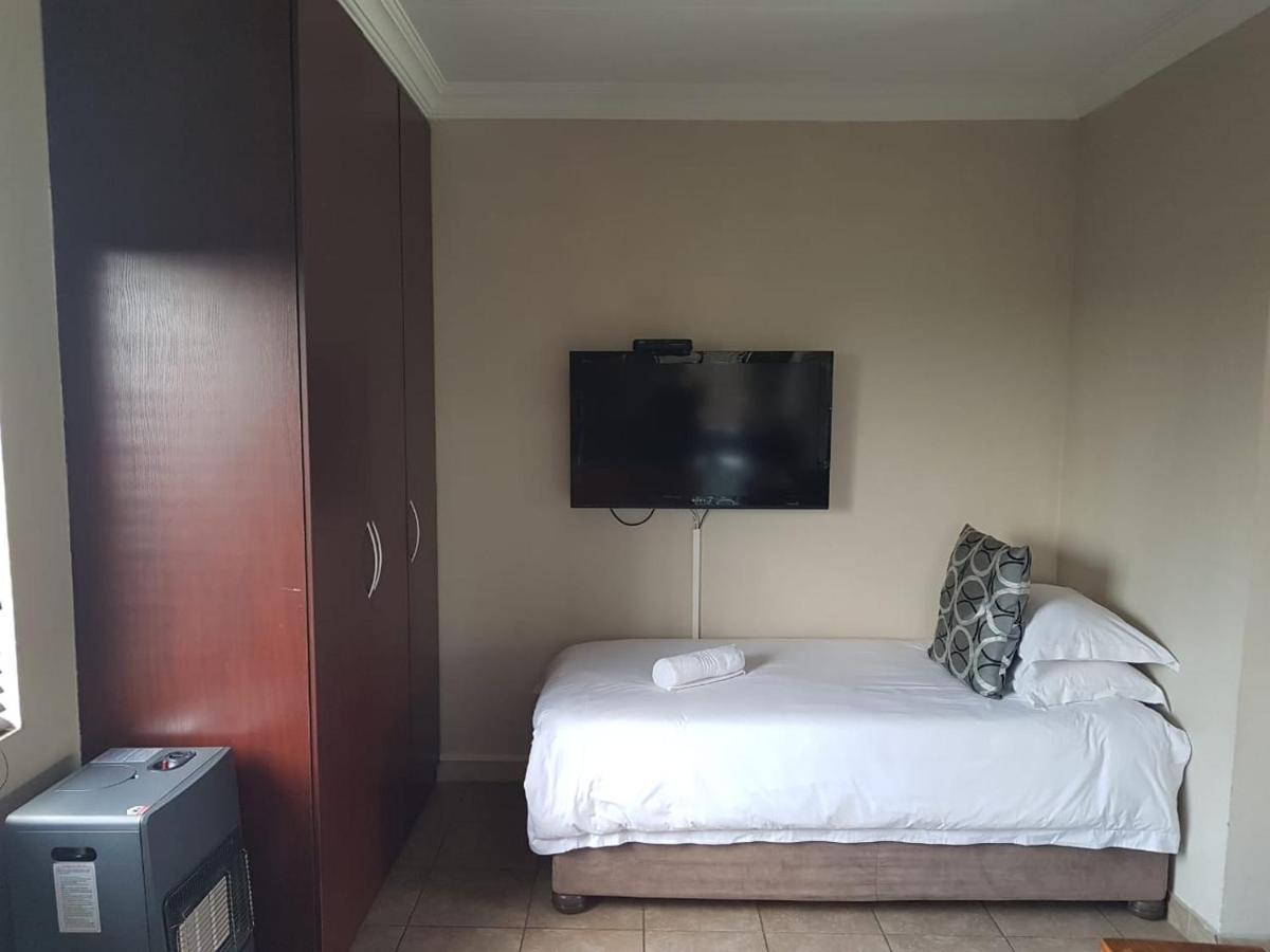 Private Apartments & Biz Stays Претория Экстерьер фото