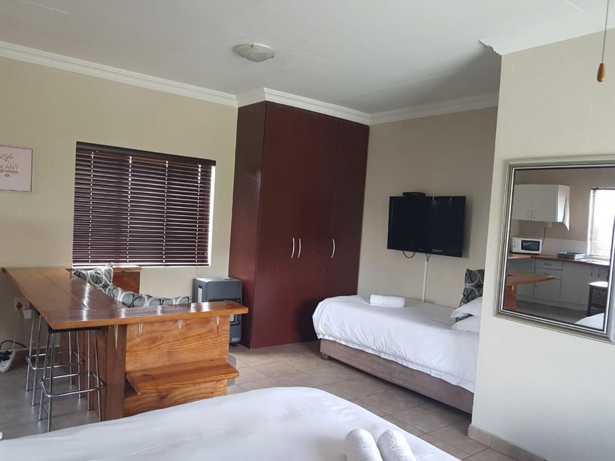 Private Apartments & Biz Stays Претория Экстерьер фото