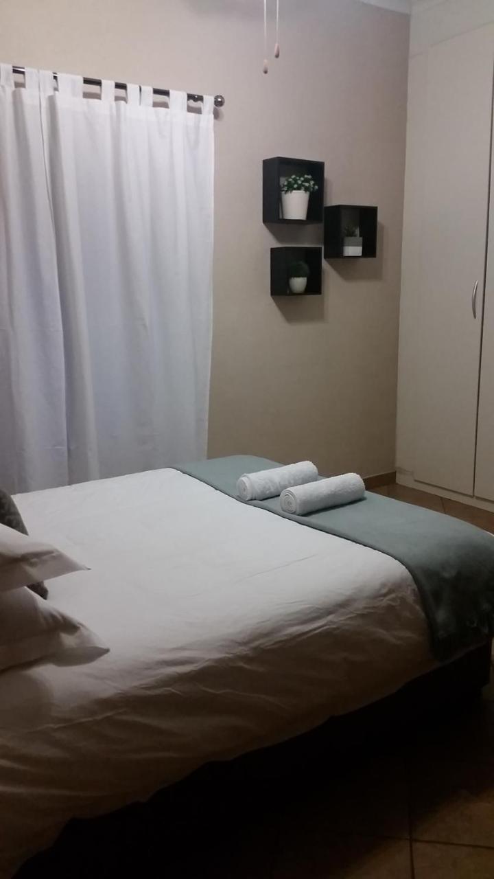Private Apartments & Biz Stays Претория Экстерьер фото